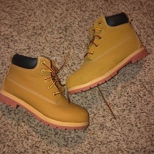 timberland-like winter boots